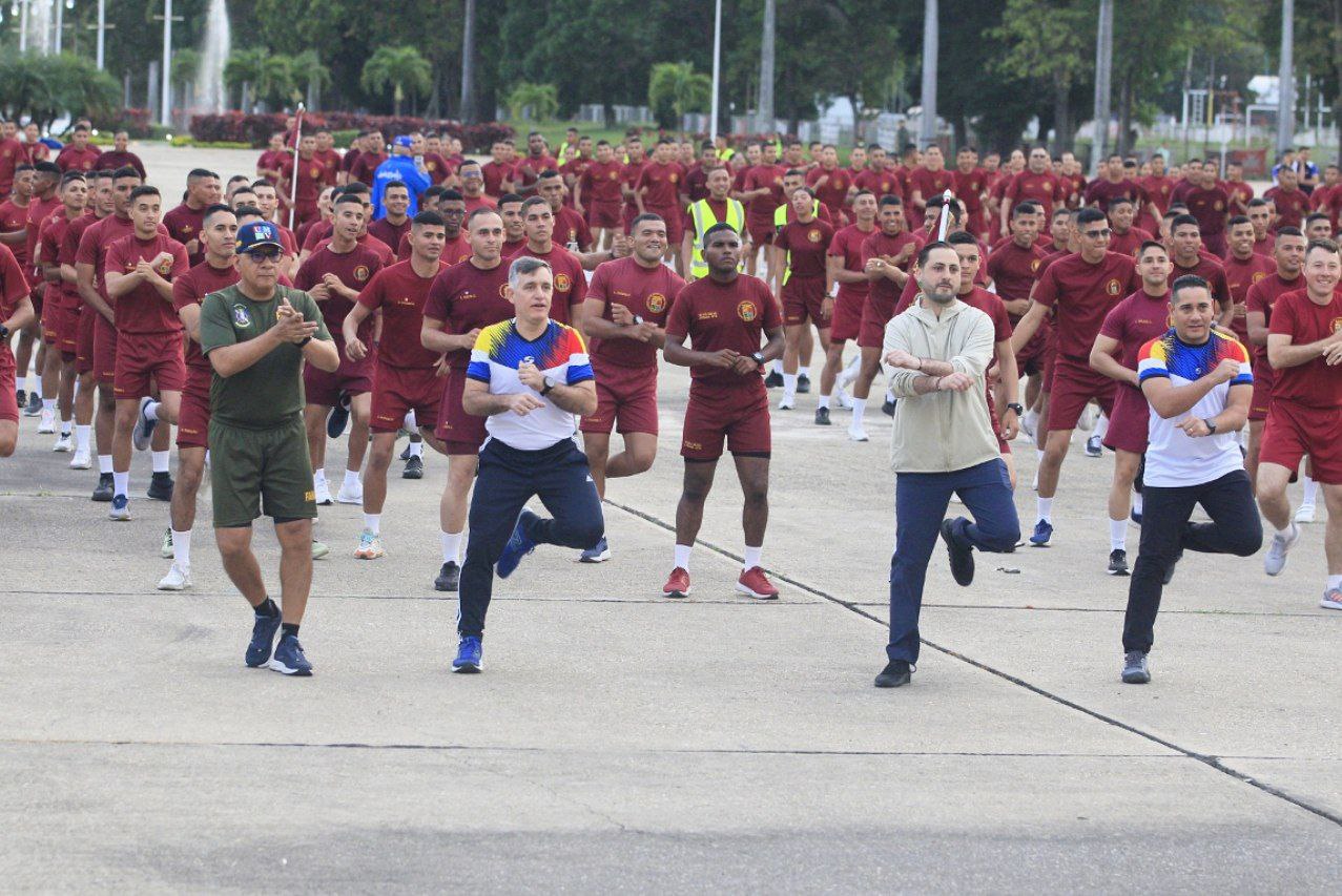 Cadetes activos con el desafío
