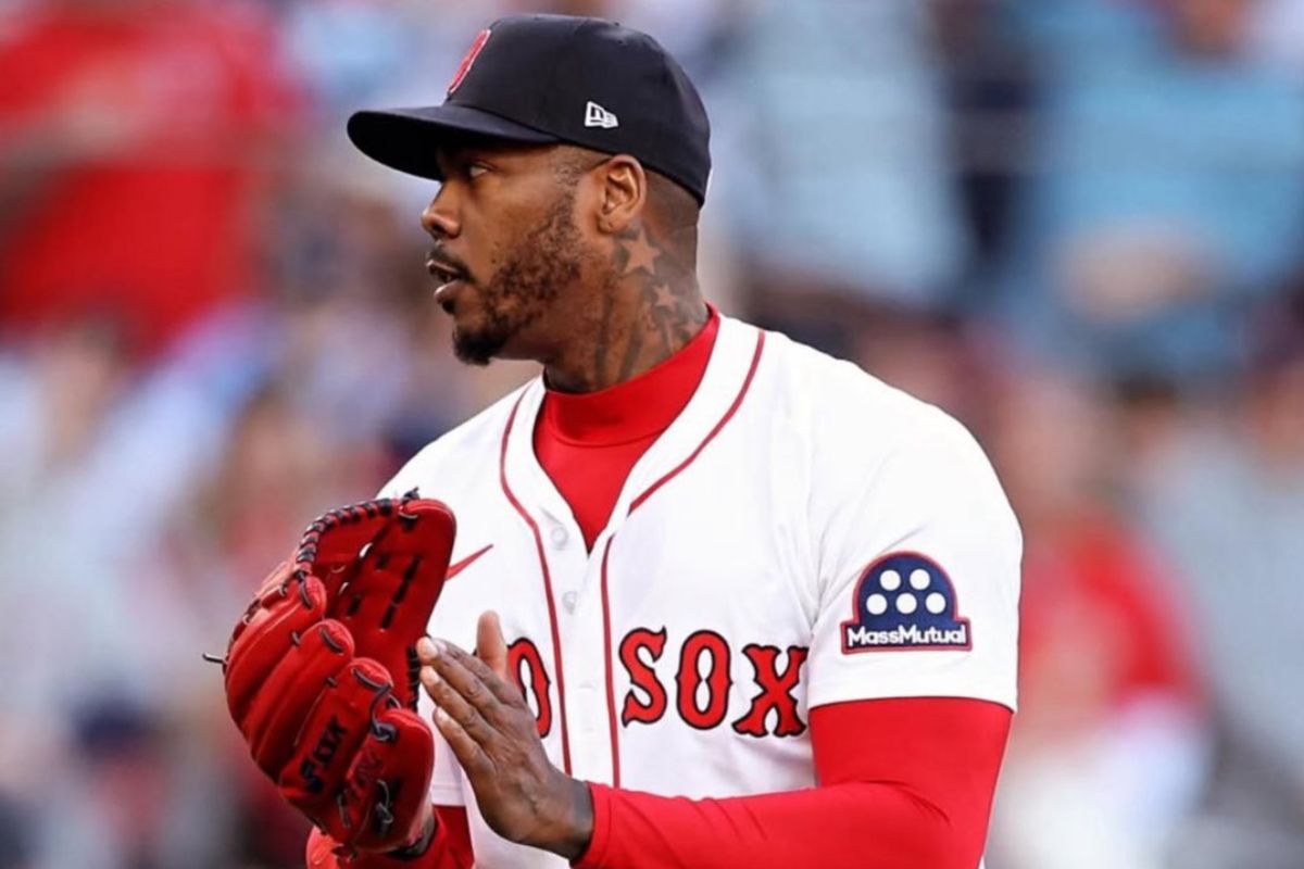 Aroldis chapman estaría en la mira de varios equipos