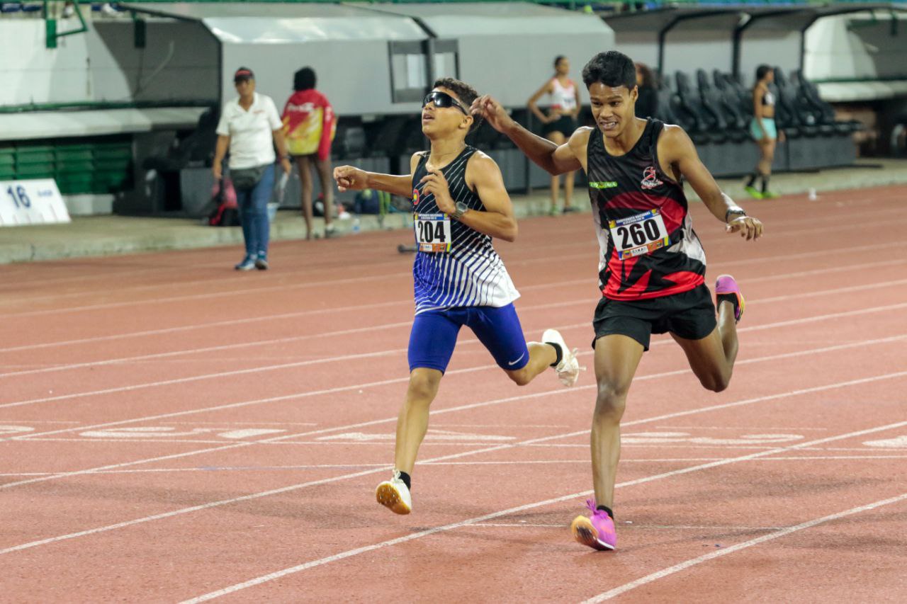 Atletismo definió campeones sub-18 - Ministerio de Deporte
