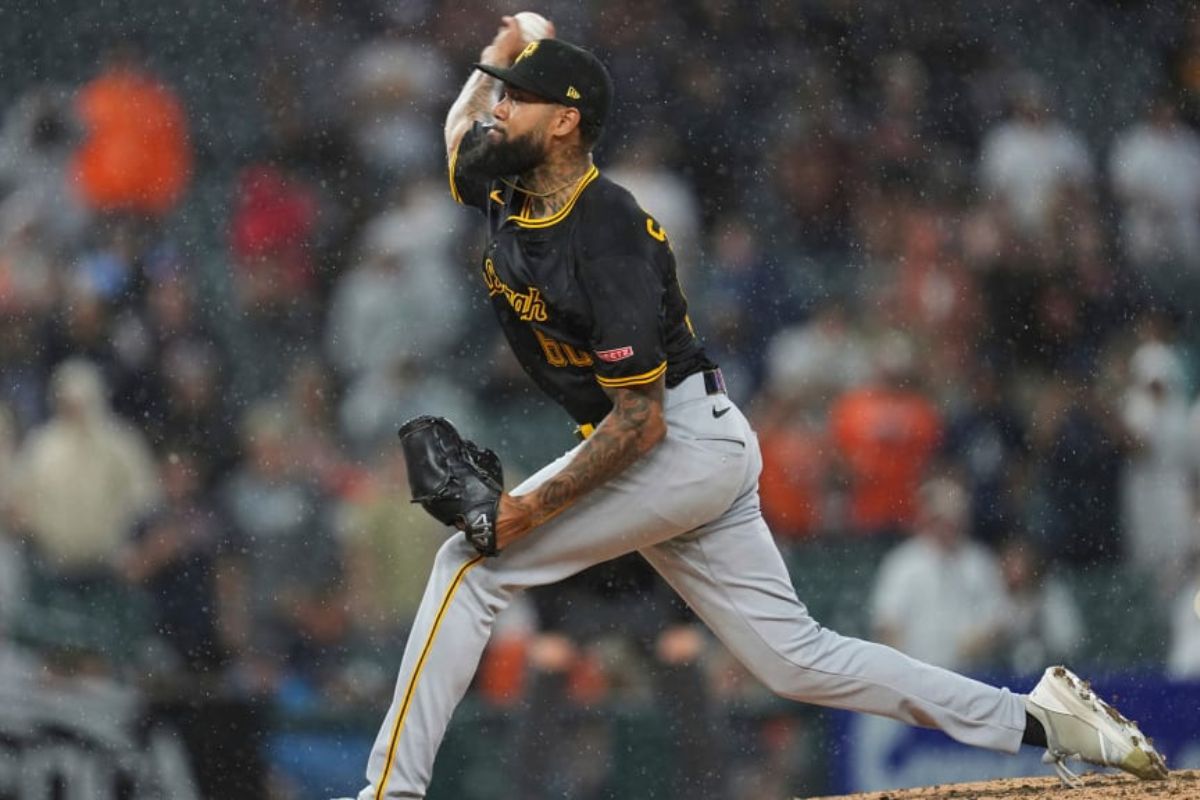 Dennis santana recibe una sanción