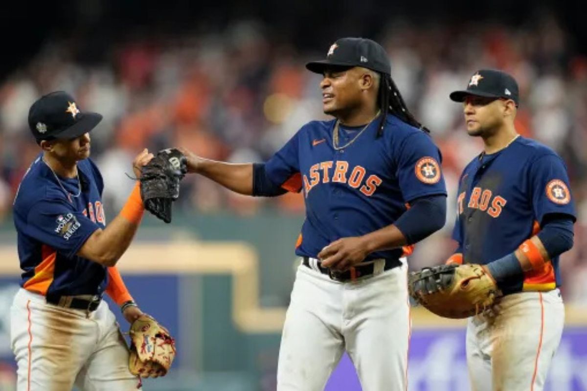 Framber valdez podría llegar a los dodgers