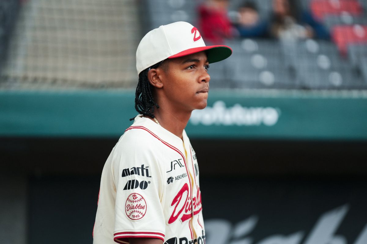 Robinson canó jr. Se mide en la lmb / foto: diablos rojos