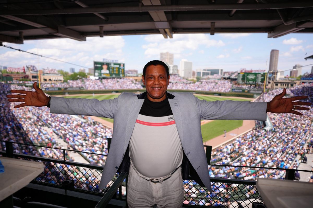 Sammy sosa esta de vuelta con los cubs