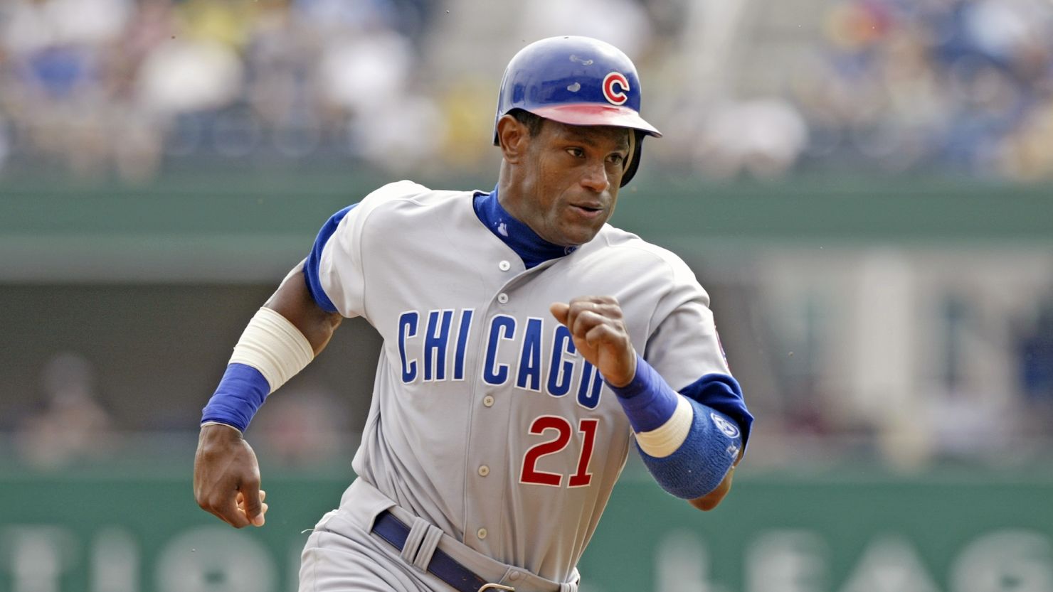Sammy sosa regresa a chicago y será exaltado al hof de los cubs