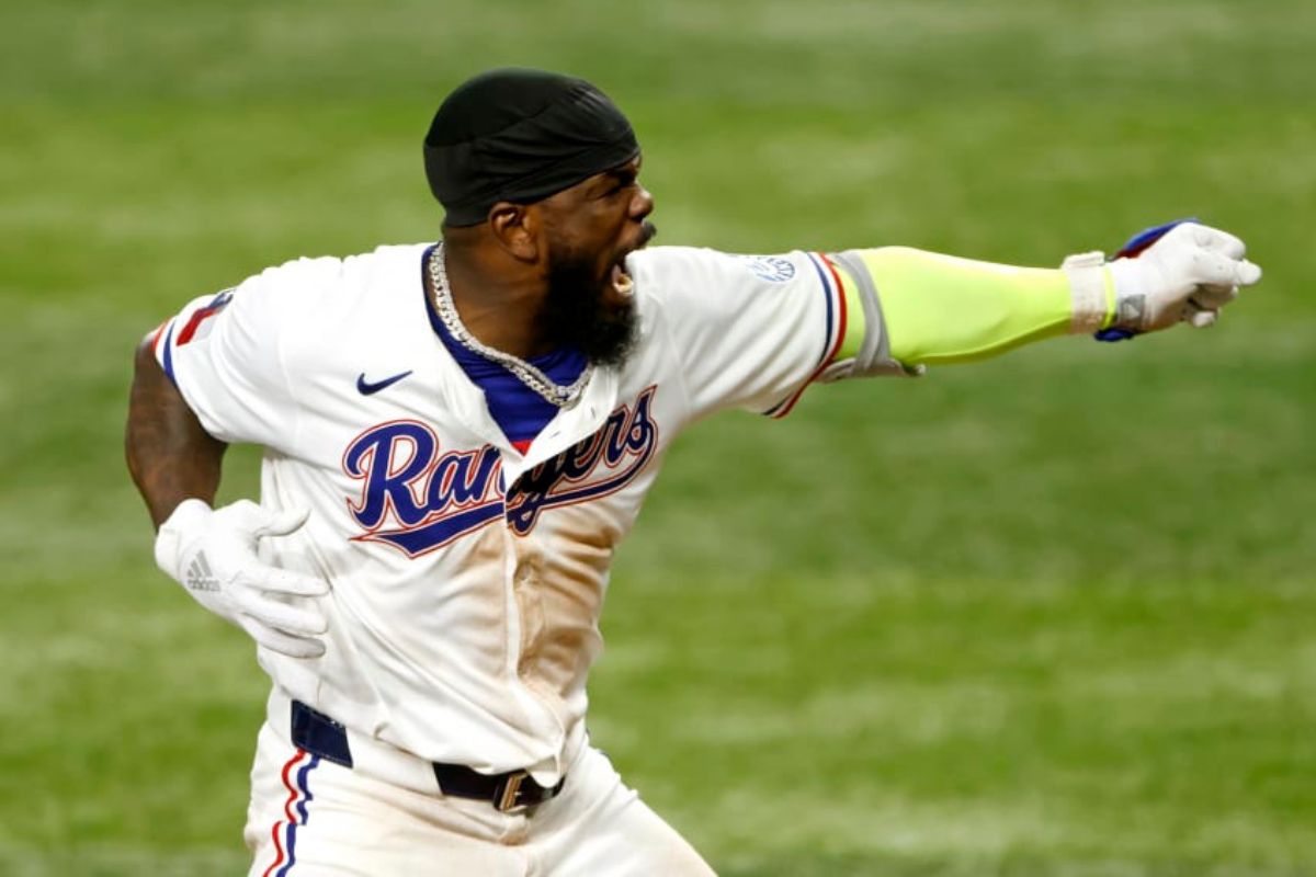 Adolis garcía podría ser cambiado de los rangers / foto: mlb