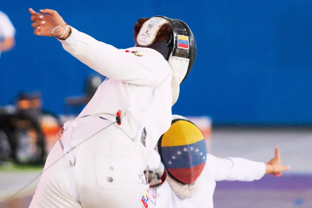 Esgrima logra cupos Centroamericanos - Ministerio de Deporte