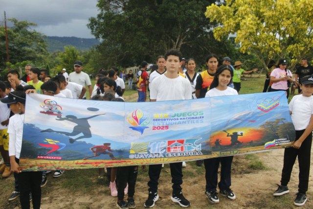 Fuego Patrio arribó al Esequibo