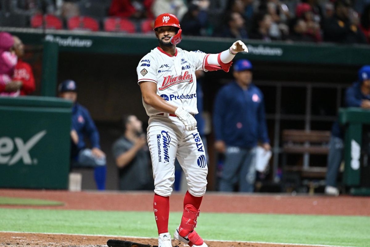 José rondón muestra poder en la lmb / foto: diablos rojos