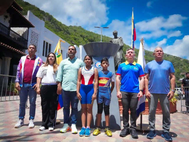 La Guaira se encendió con el Fuego Patrio