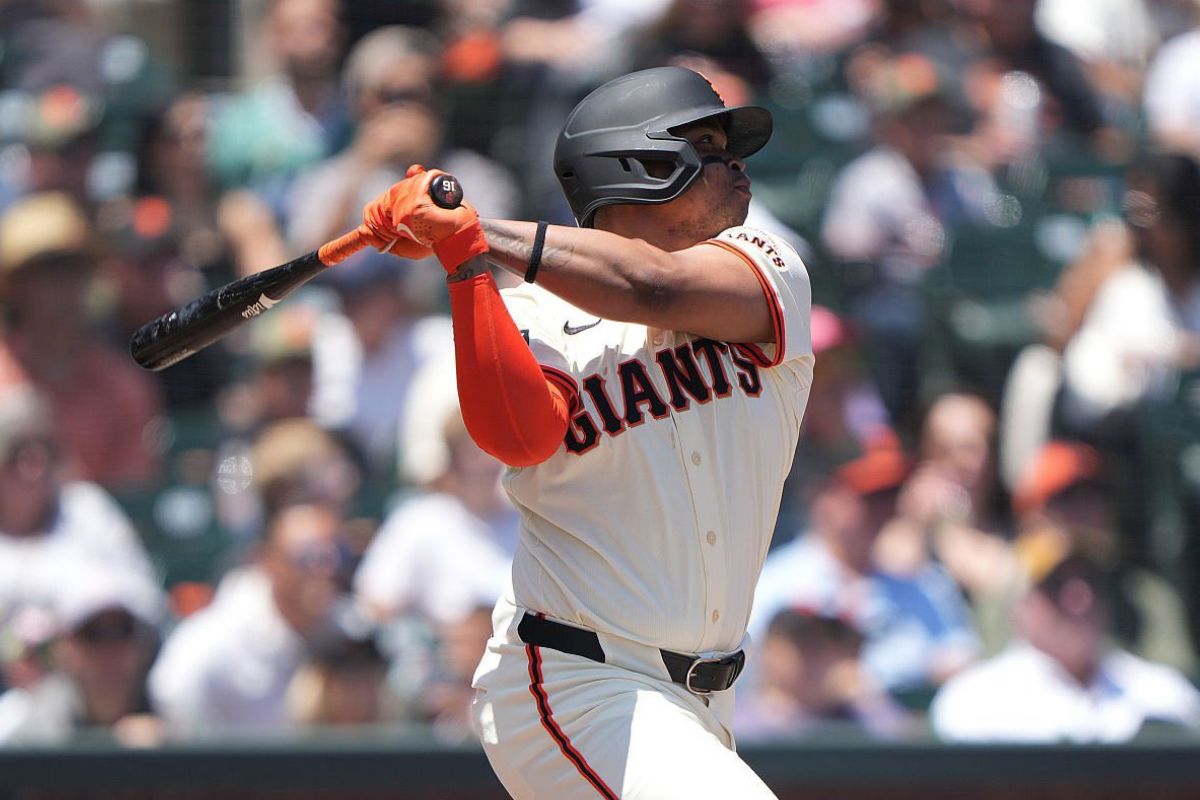 Rafael devers logra marca negativa en los giants
