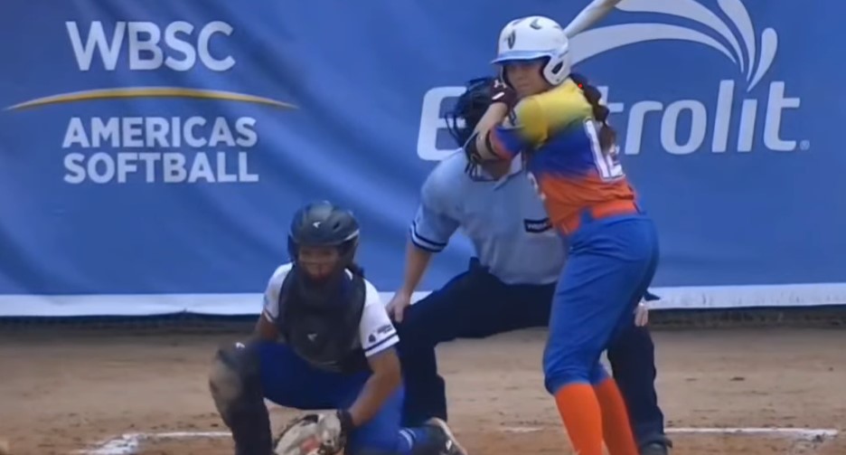 Sóftbol femenino mantiene opciones mundialistas