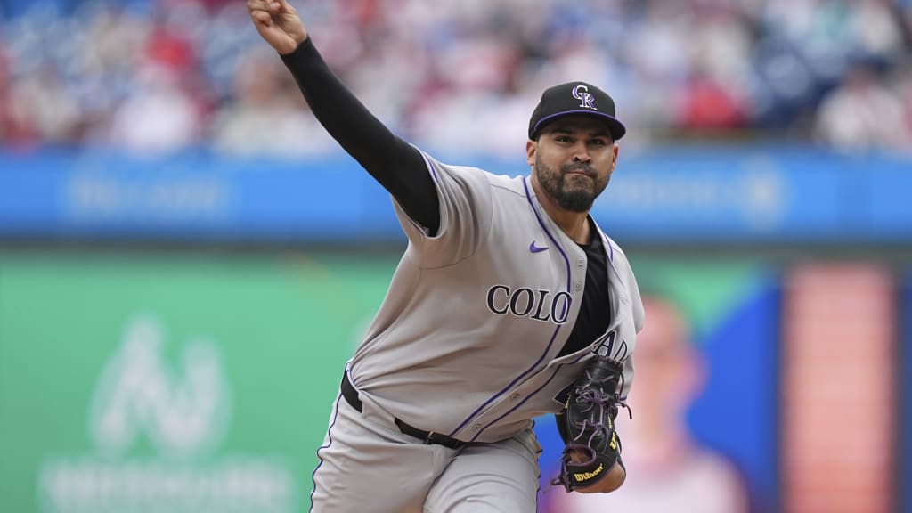 Antonio-senzatela-numeros-contrato-peor-lanzador-2025