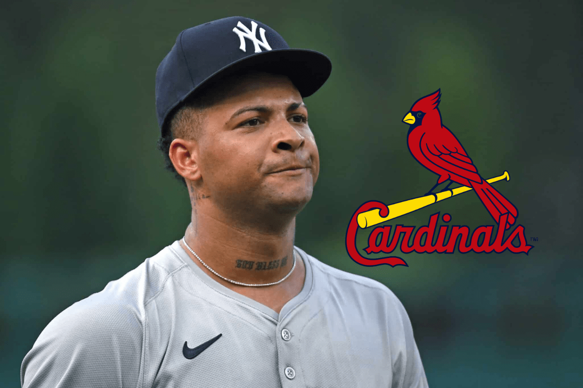 Luis-gil-casi-firma-cardenales-san-luis