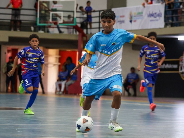 Sucre y Yaracuy se titulan en fútbol sala