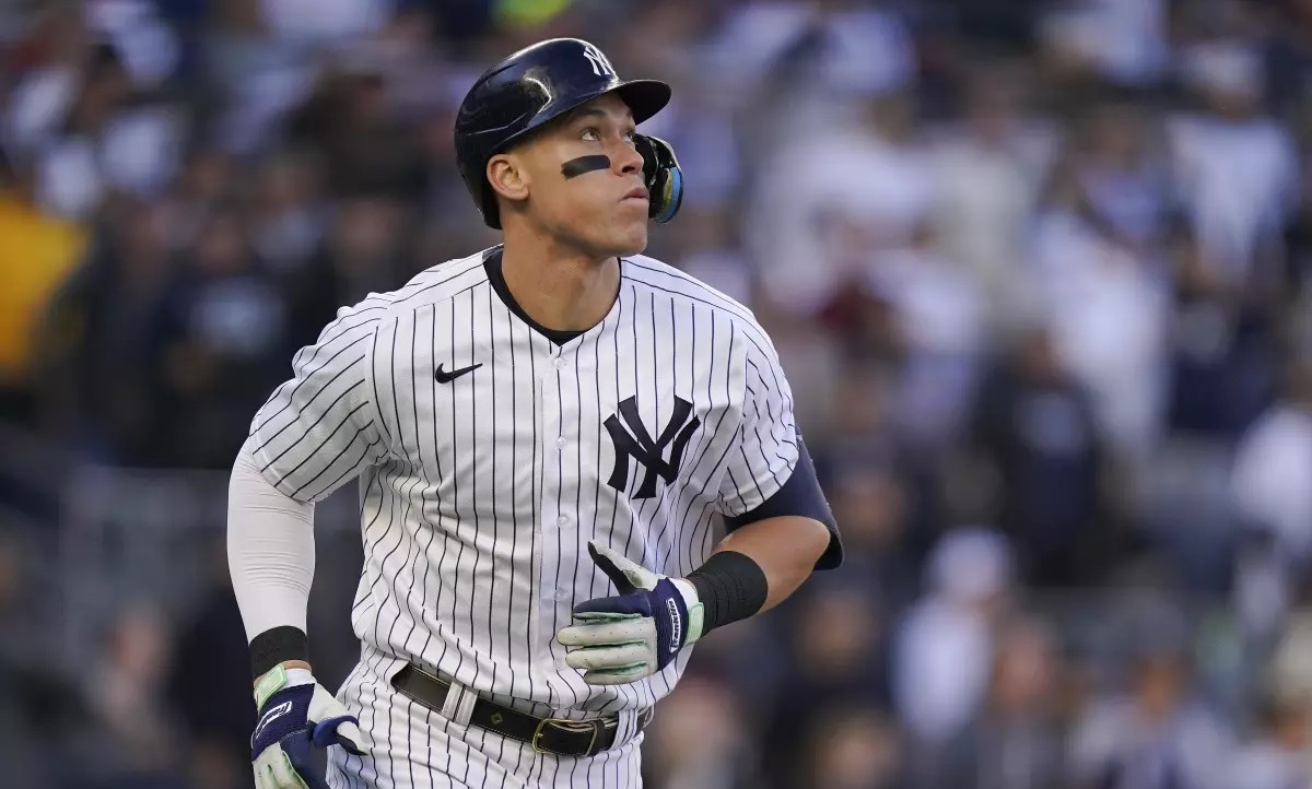 Aaron judge consigue serie de marcas inéditas en la historia de grandes ligas