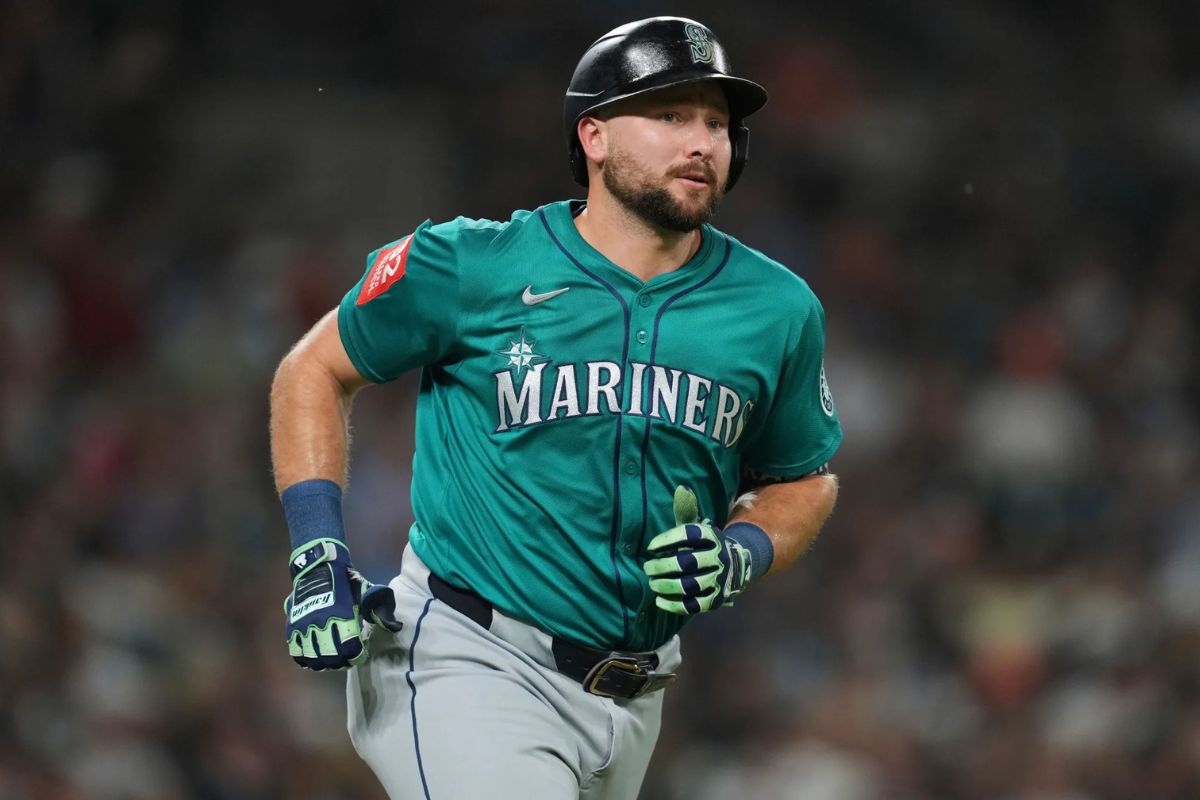 Cal raleigh logra una marca de dos leyendas / foto: mlb