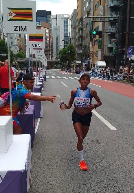 Yulimar Rojas por la clasificación a la final