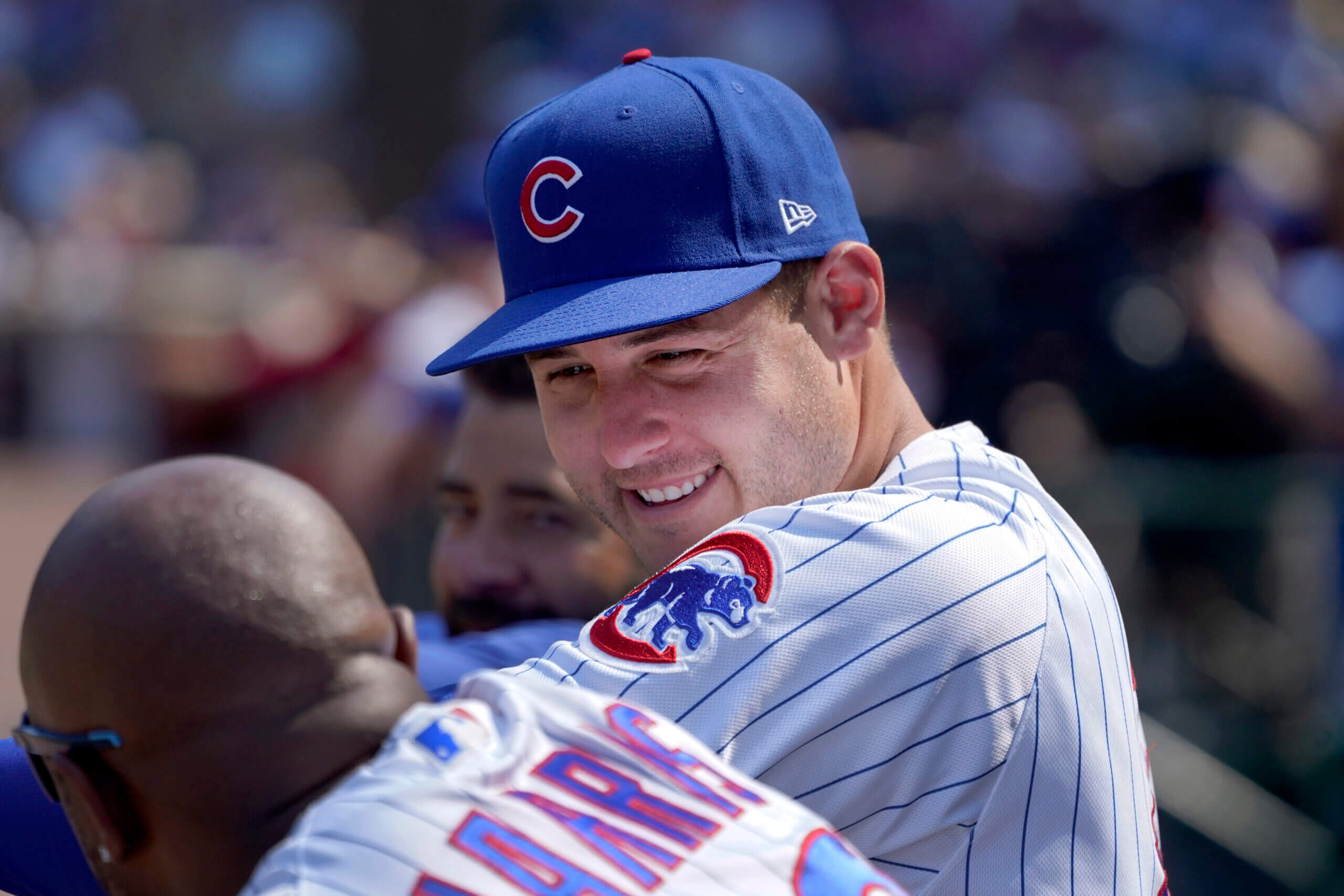 ¡adiós! Anthony rizzo firma con los cubs para retirarse con honor