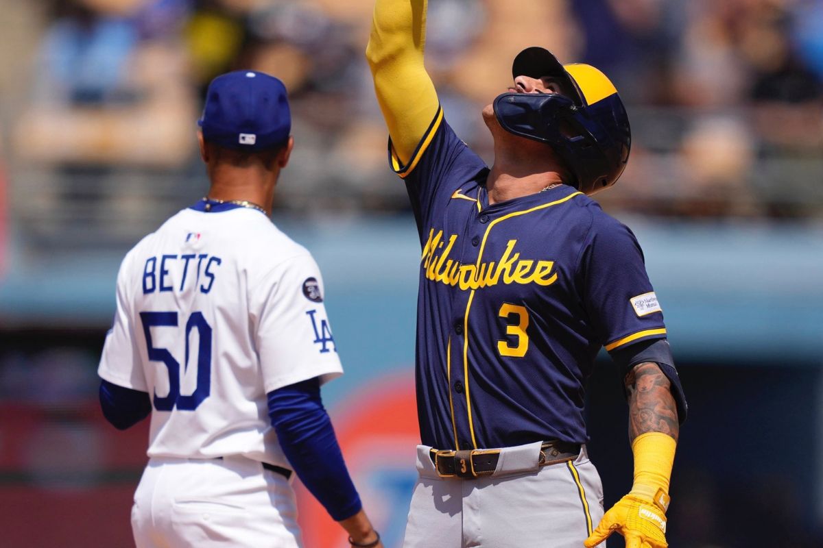 Dodgers tienen un mal paso ante los brewers