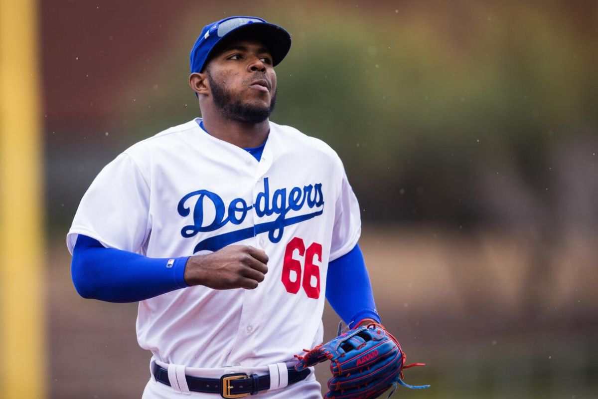 Yasiel puig quiere retirarse con los dodgers / foto: los ángeles times