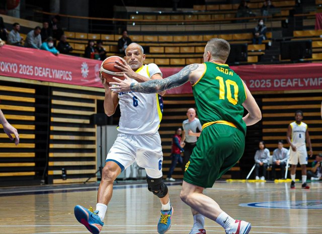Baloncesto liquidó a punta de tiros libres