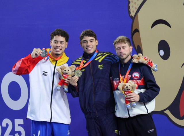 Clavado masculino sumó presea de bronce