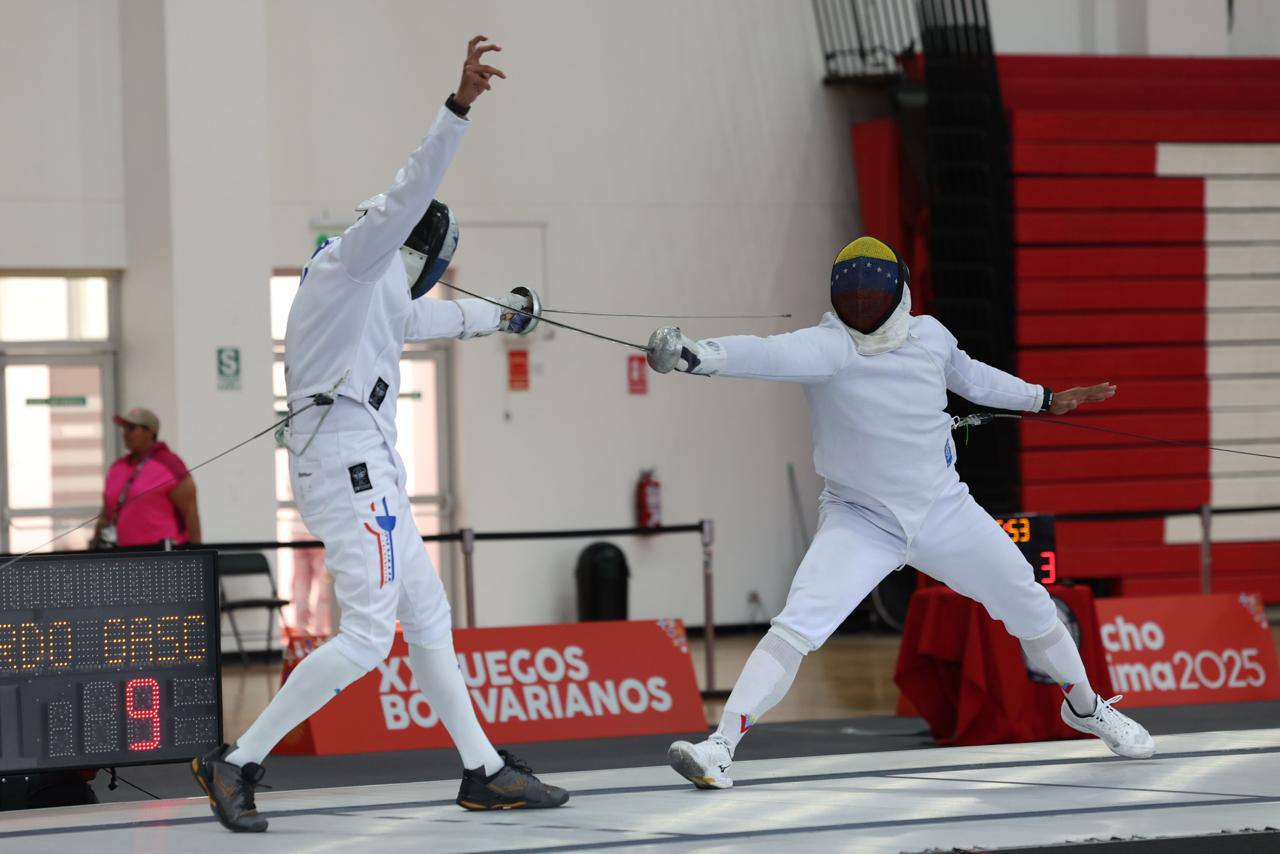 Esgrima debutó con cosecha de cuatro metales
