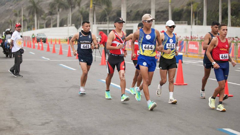 Jeferson Chacón logra récord nacional en marcha