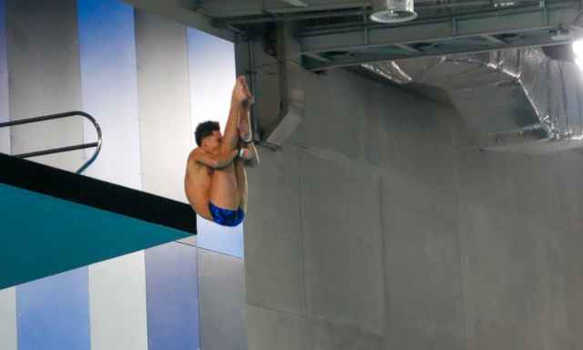 Jesús González añadió oro oro en clavados