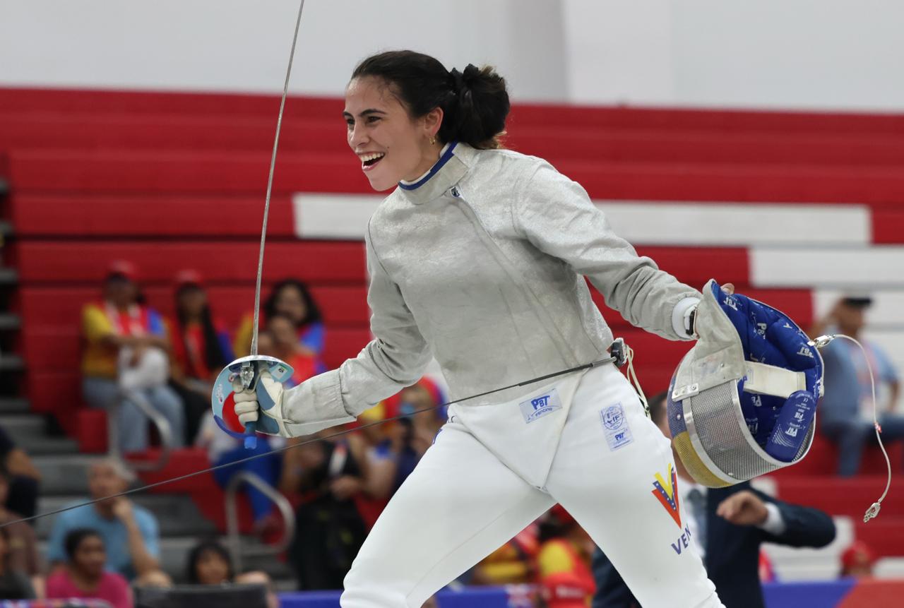 Katherine Paredes inspiró al equipo de sable