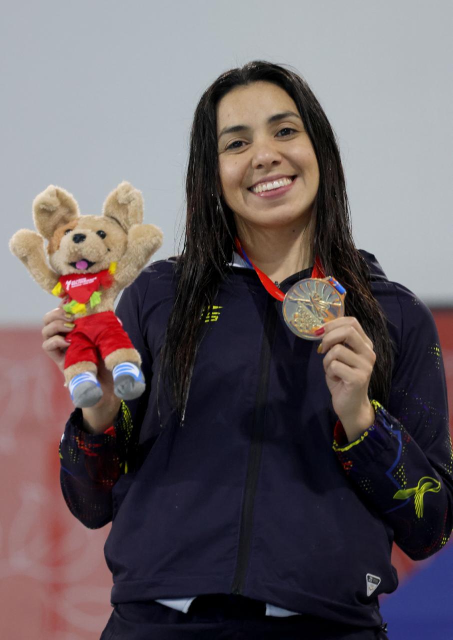 Natación añadió cuatro oros y récord de Yegres