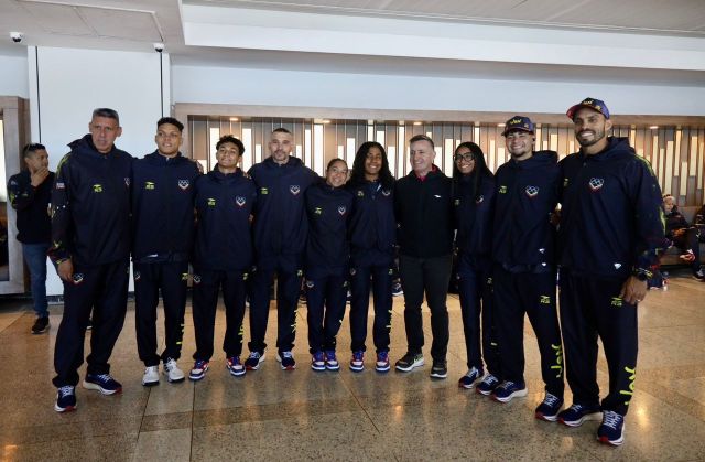 Primera avanzada bolivariana arribó a Lima