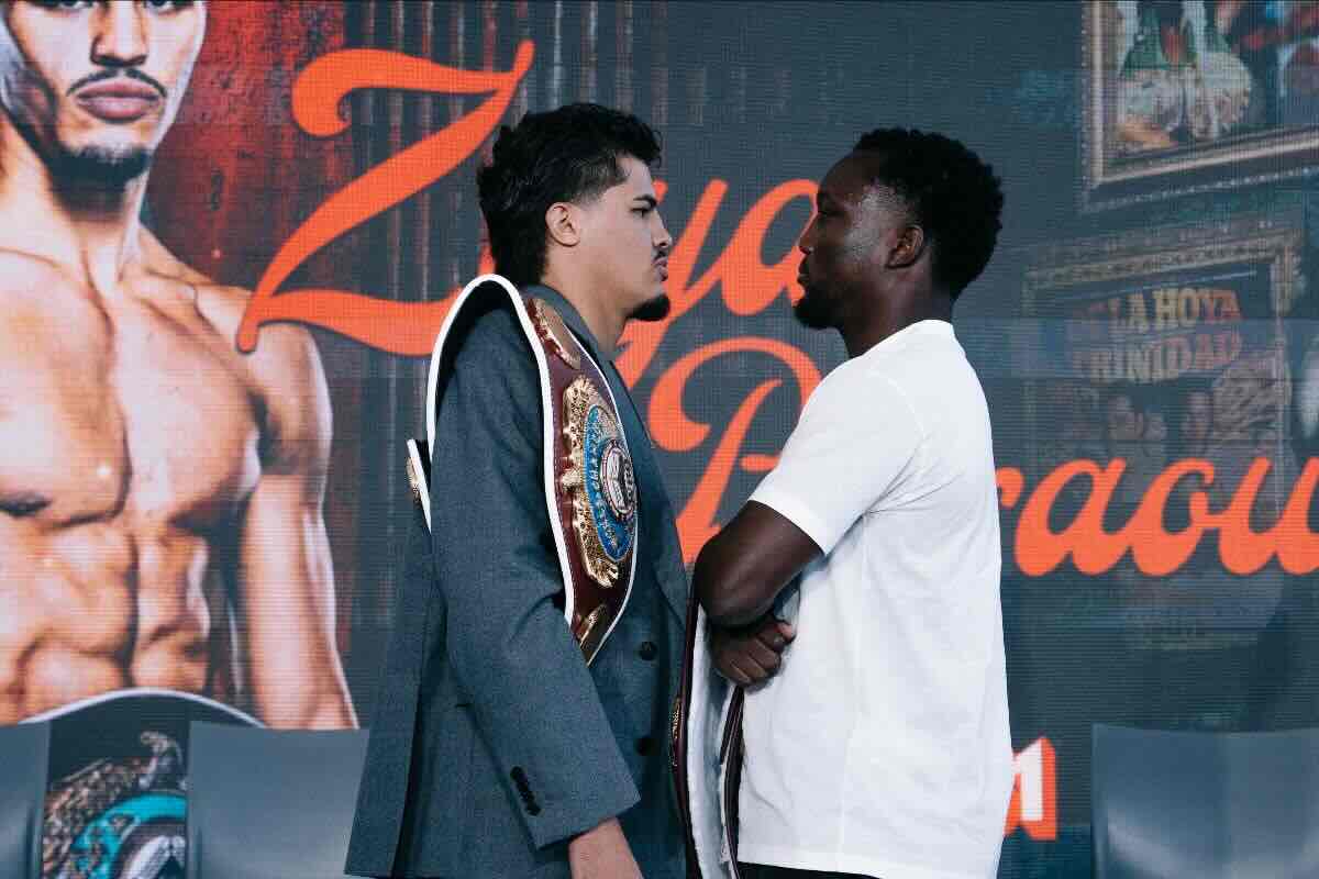 Xander Zayas y Abass Baraou (Top Rank)