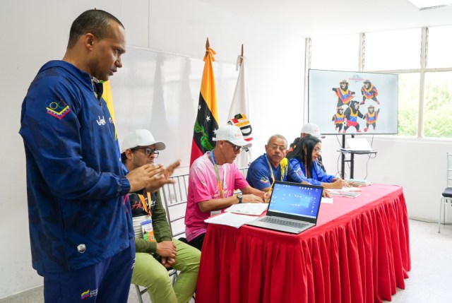 Fútbol sala y judo entran en acción