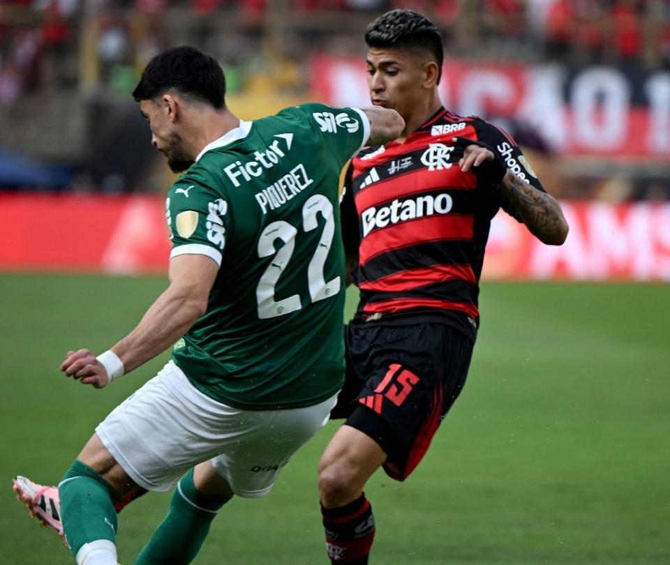 Tremenda patada: Jorge Carrascal sufrió golpe en final de Libertadores
