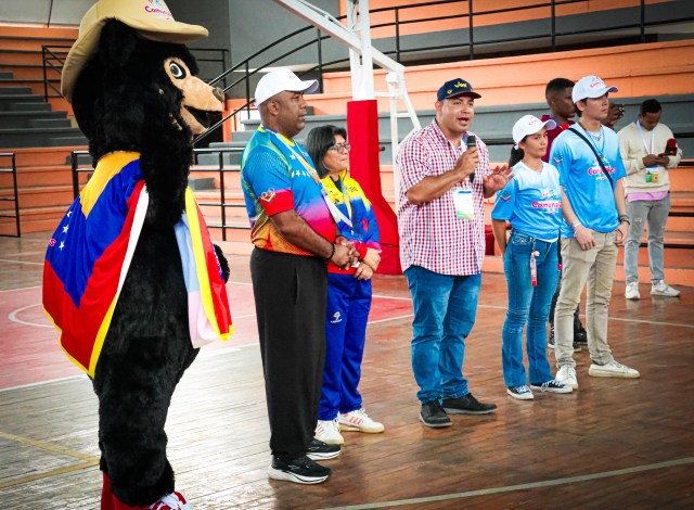 Trujillo dio la bienvenida a delegaciones