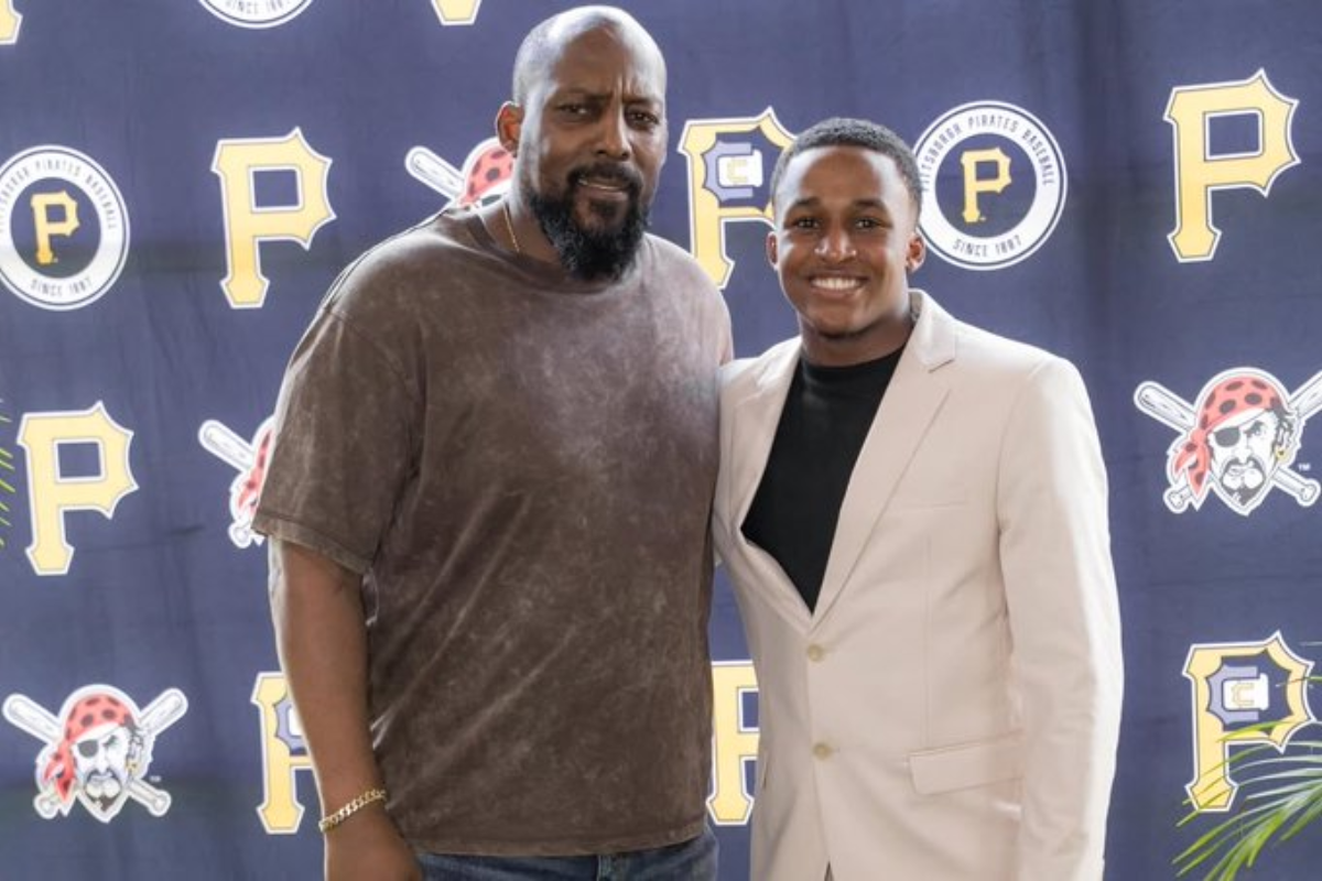 Vladimir-guerrero-sobrino-firma