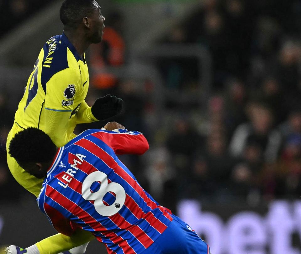 Sin Muñoz y con Lerma sin brillo, Palace empató en inicio de 2026