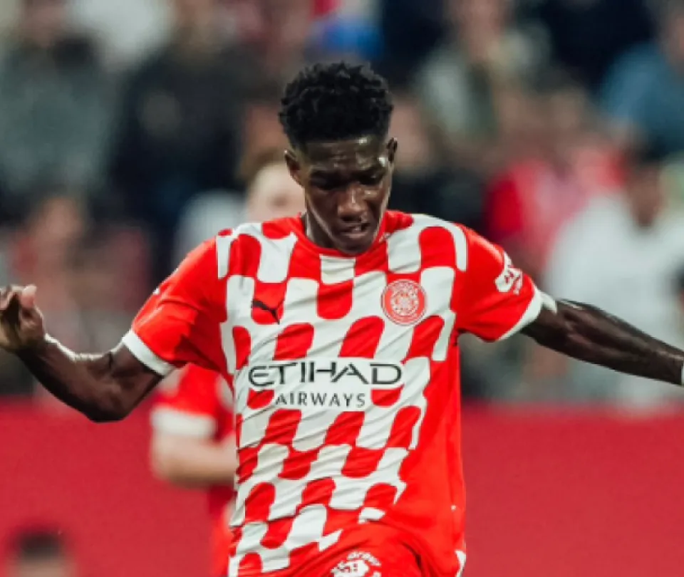 Yaser Asprilla se desploma en valor y genera líos para Girona que busca venderlo | Colombianos en el Exterior