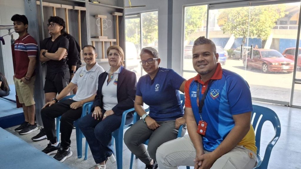 Gimnasia artística consolida preparación - MINDEPORTE