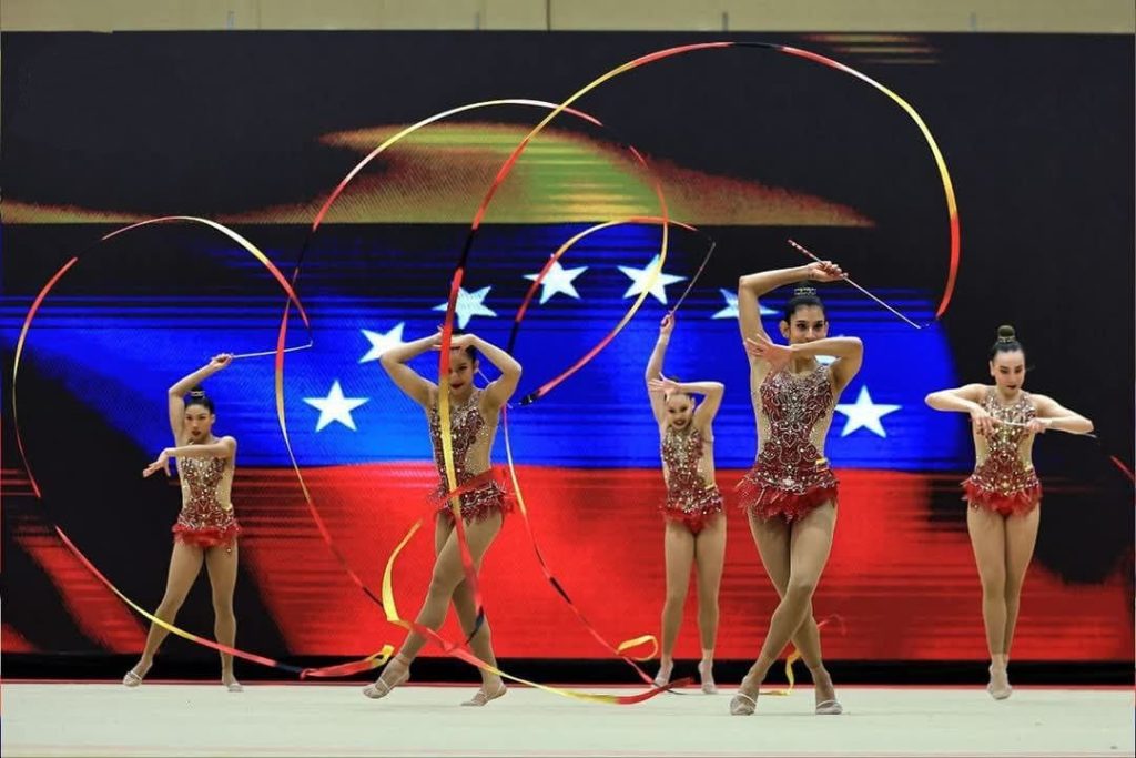 Gimnasia rítmica se foguea en Rusia