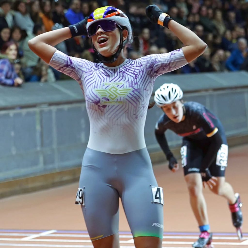 Jessiré Rivas triplicó oro en España