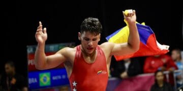 Lucha tiene doble reto en abril