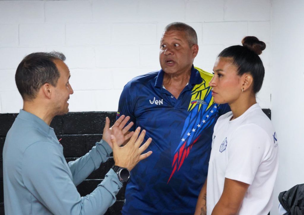 Taekwondo recibió dotación deportiva