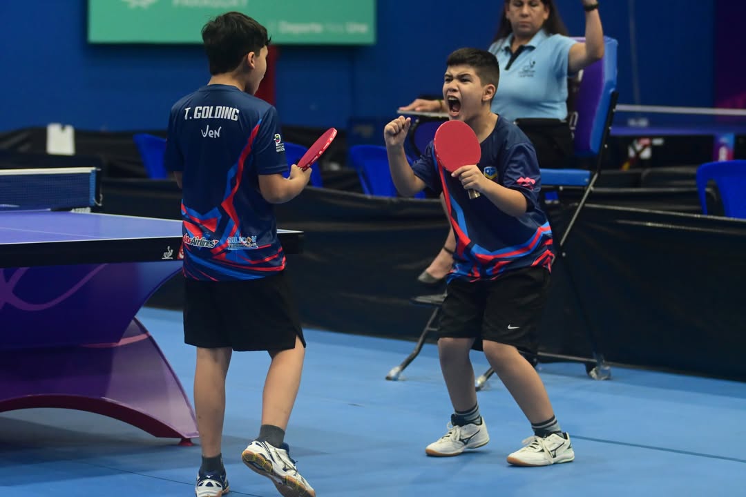 Tenis de mesa oro y bronce en Asunción