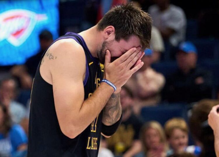 Doncic, KO: baja ‘indefinida’ a las puertas de los playoffs