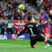 Barcelona estiró su ventaja tras resbalón del Real Madrid