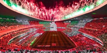 El Azteca abre sus puertas sin goles y con tragedia