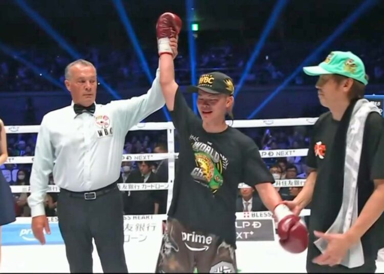 Tenshin Nasukawa vence a Juan Francisco «Gallo» Estrada en el noveno