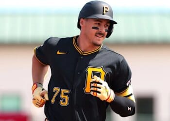 Piratas sellan pacto multimillonario con futura estrella